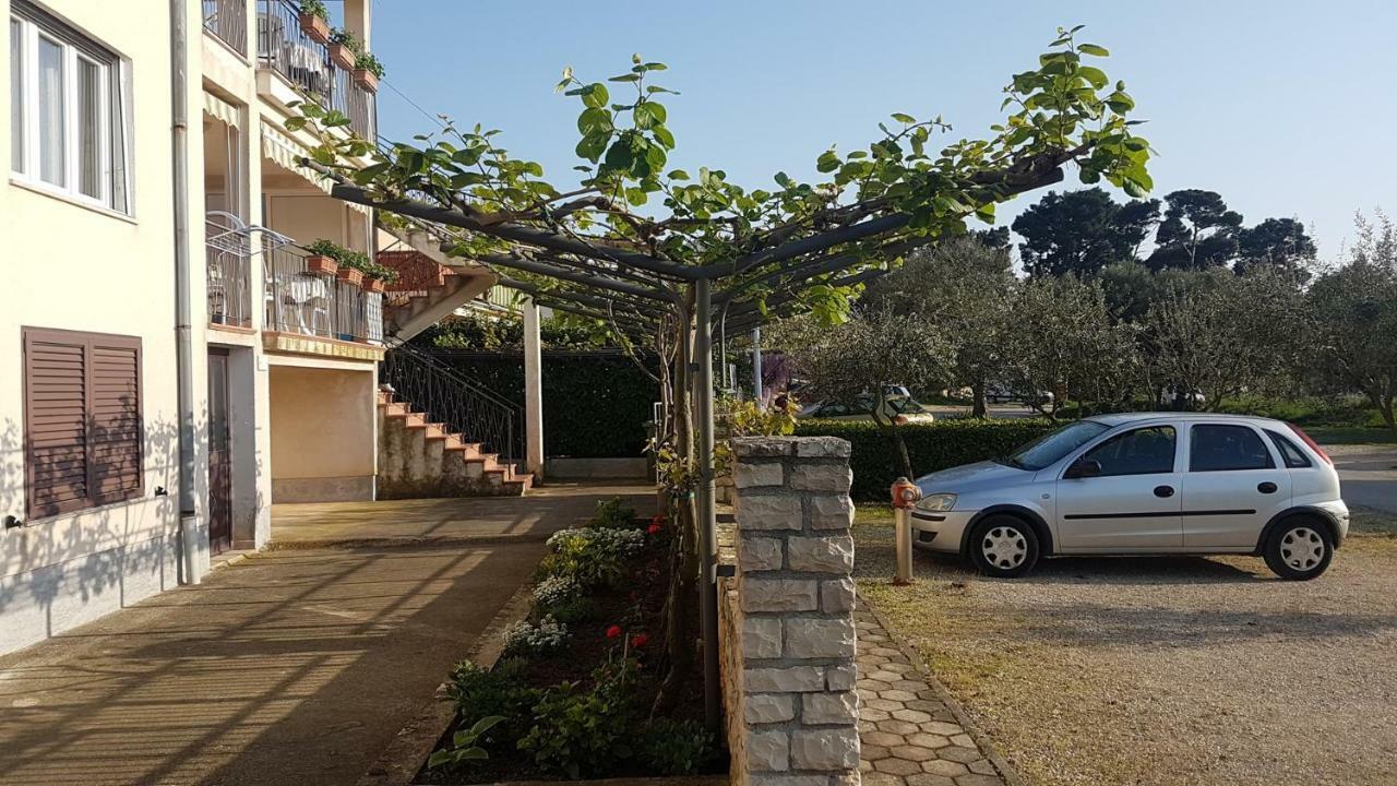 Apartman Fiorela *